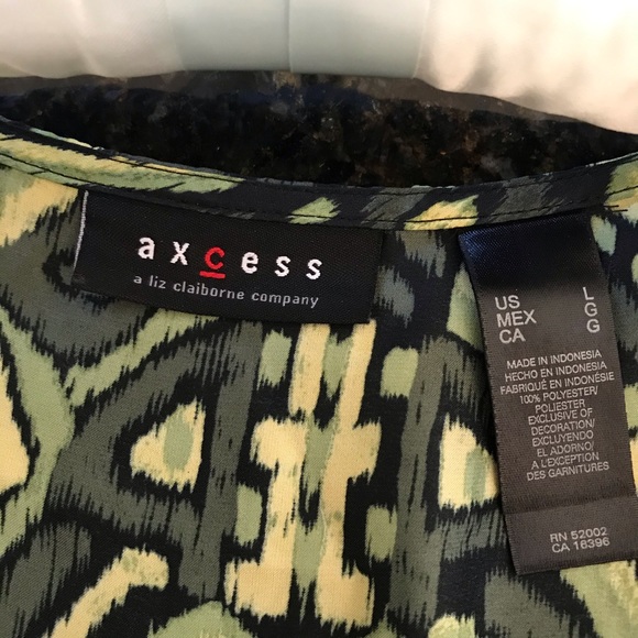 axcess Sleeveless Colorful Top ⭐️SALE 3/$20⭐️ - Picture 3 of 5